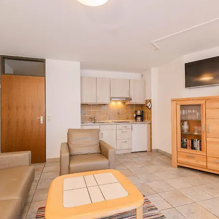 Apartment Ferienwohnpark Zwei-zimmer-apartment 55 07 Immenstaad am Bodensee