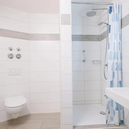 Apartment Ferienwohnpark Zwei-zimmer-apartment 55 07 Immenstaad am Bodensee